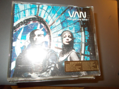 CDM VAN ** ICE GOT MY LOVE **