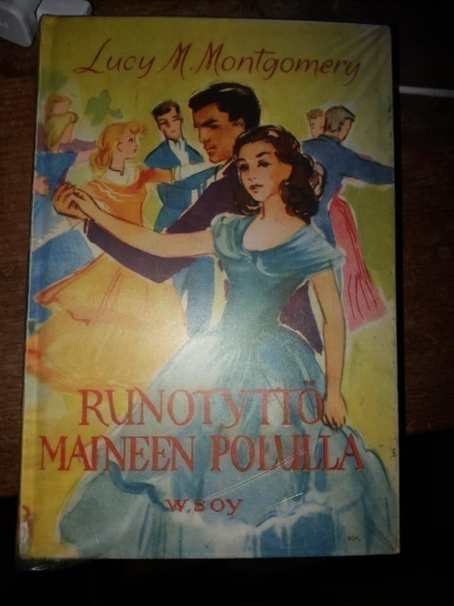 L.ucy  M. Montgomery: Runotyttö maineen polulla 1,p