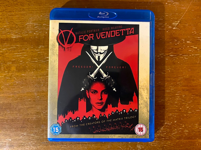 V for Vendetta Blu-ray V niin kuin verikosto