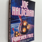 Joe Haldeman : Forever Free - pikkukuva 1