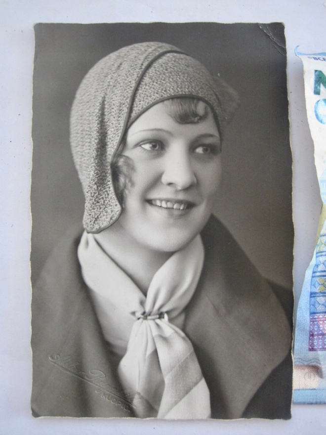VANHA Valokuva Näyttelijä Kirsti Karhi + Nimmari? 1930