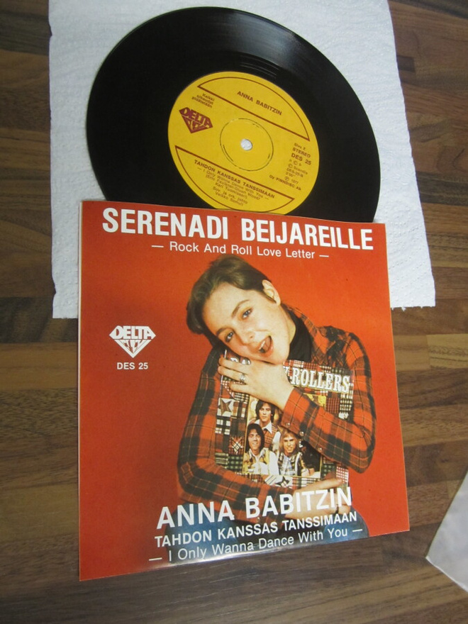 Anna Babitzin – Serenadi Beijareille ( erit, hyväkuntoinen )