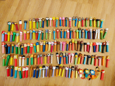 151kpl pez annostelijoita