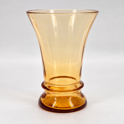 Riihimäen Lasi Kielo Vas Tamara Aladin Suomi Amber Glass