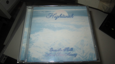 Nightwish – Over The Hills And Far Away