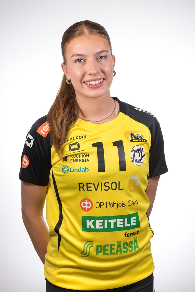 Katariina Korhosen game worn pelipaita