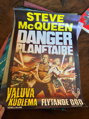 Valuva kuolema elokuvajuliste