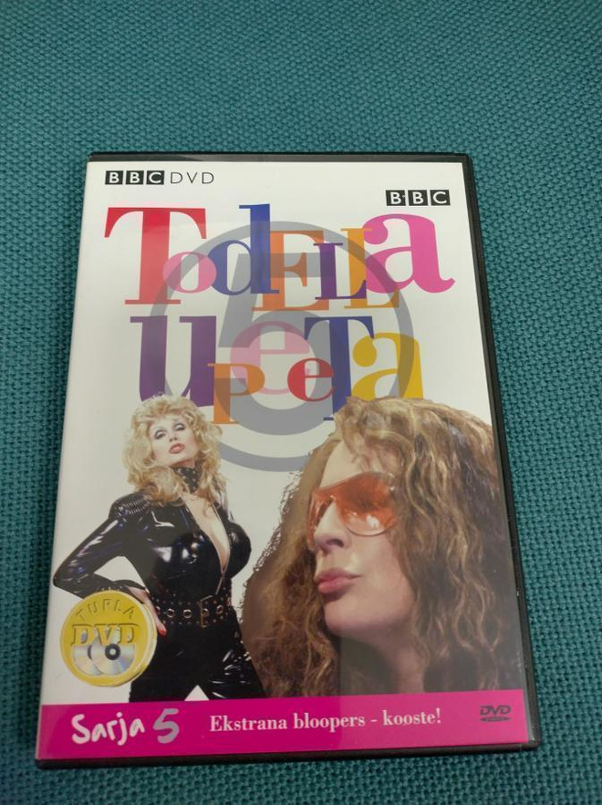TODELLA UPEETA, 5-kausi (Joanna Lumley)***