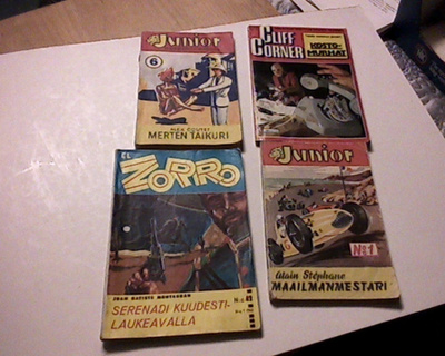Cliff Corner, Zorro ja 2x Junior
