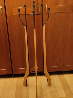 Lattiakynttelikkö 7:lle kynttilälle, 116 cm