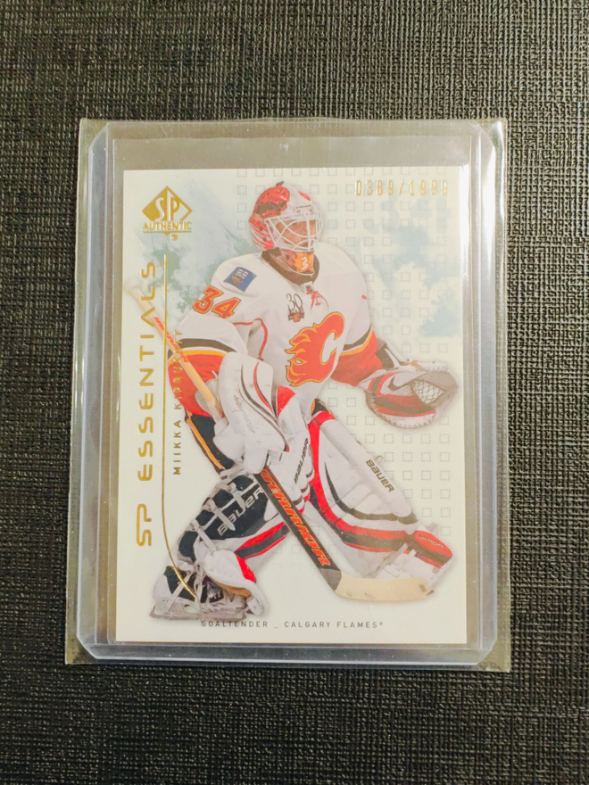 Miikka Kiprusoff - 09-10 SP Essentials /1999