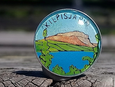 Matkailumerkki Kilpisjärvi. Halkaisija - 19 mm.