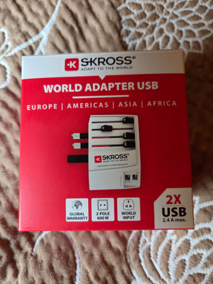 SKROSS adapteri maadoittamaton +2x usb