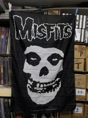 MISFITS PÄÄKALLO 2003 SEINÄLIPPU (+)
