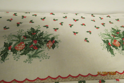 2 KPL KAPPEVERHOJA JOULUISIA 36 cm x 256 cm, 36 cm x 172 cm