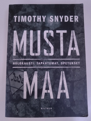 Timothy Snyder: Musta maa