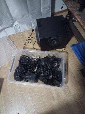 Logitech Z906 5.1 Surround Sound Speakers