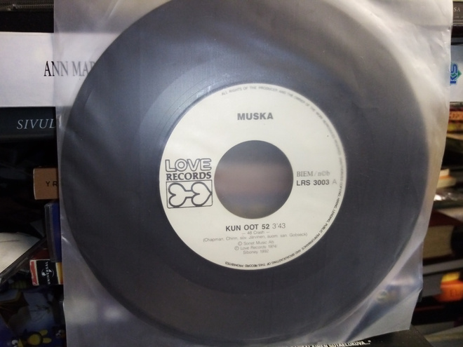 7" single MUSKA : KUN OOT 52 ( 1992!!!) SIS POSTIKULU