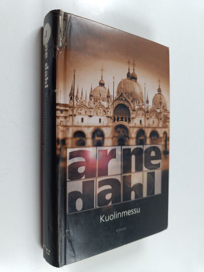 Arne Dahl : Kuolinmessu