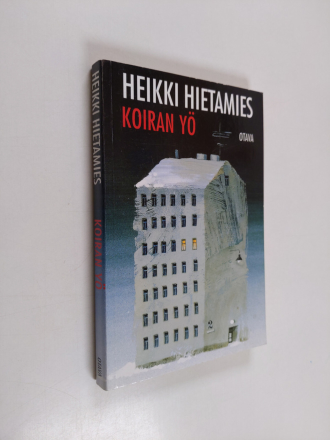 Heikki Hietamies : Koiran yö : elämäntarina