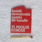 Sosialidemokratia suunta 80- merkki - pikkukuva 1