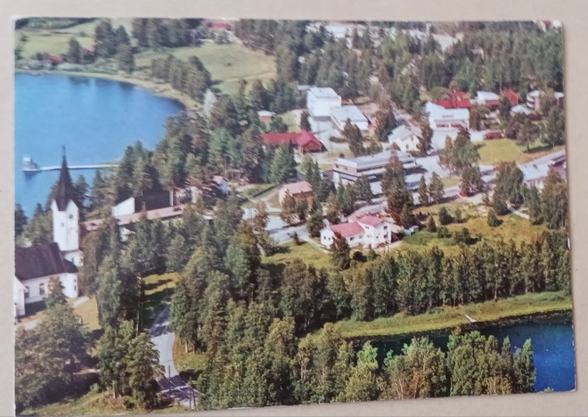 Multia 3126, kirkko, keskustaa, T:mi Karhumäki, p. 1972