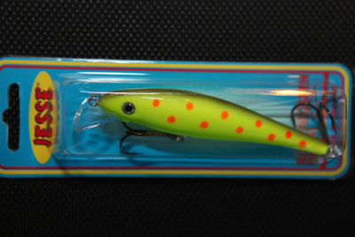 JESSE 11cm: 14g Väri: 34