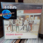 UFO - YOUNG BLOOD EX+/EX+ 7" - pikkukuva 1