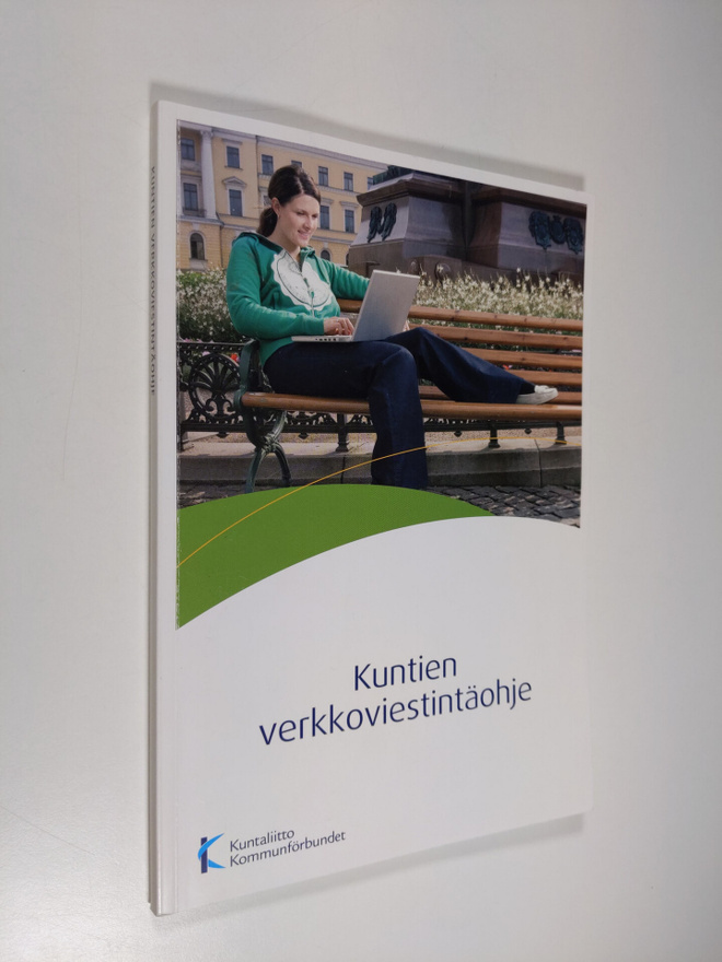 Pi (toim.) Krogell-Magni : Kuntien verkkoviestintäohje