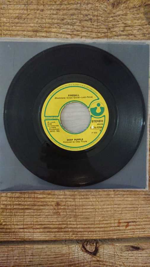 DEEP PURPLE - Fireball/Demon's Eye RARE SUOMISINKKU 1972