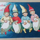 Neljä tonttua oksalla tyynyt mukanaan, pipareitakin, p. 1929 - pikkukuva 1