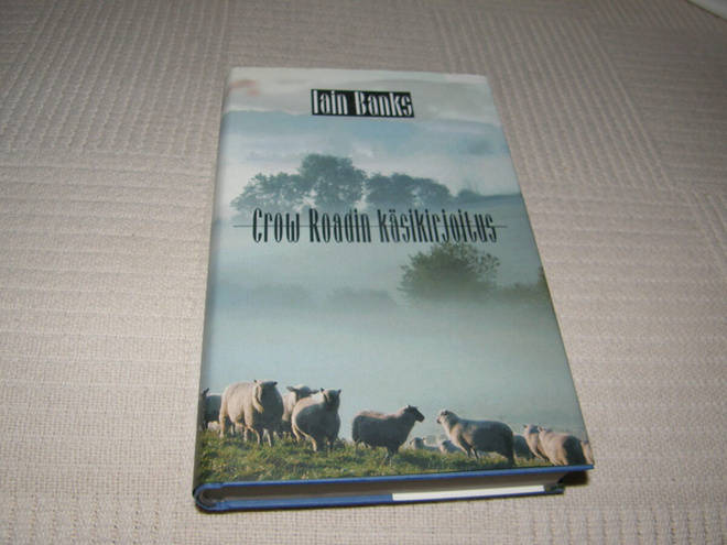Iain Banks Crow Roadin käsikirjoitus -sid