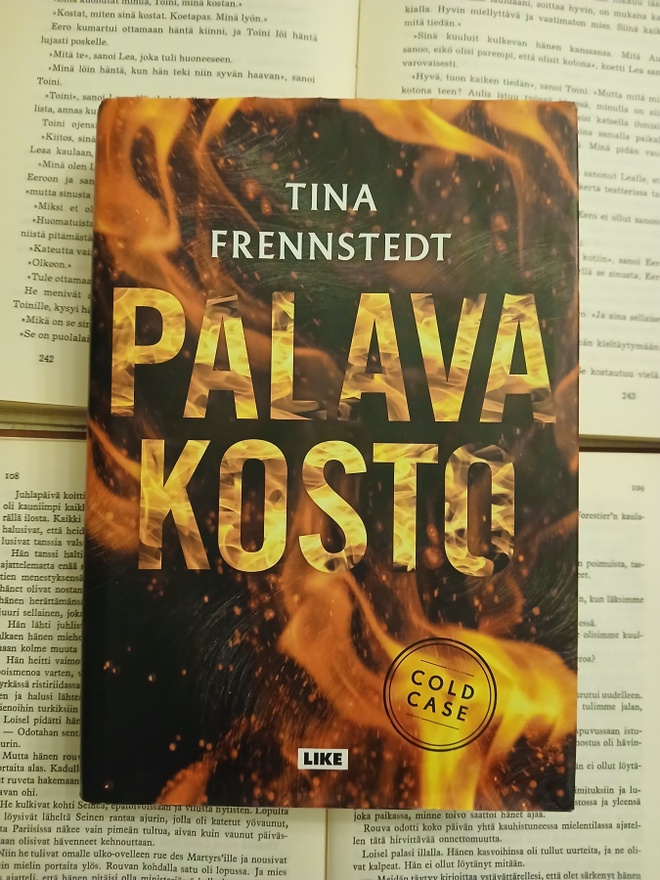 Tina Frennstedt - Palava kosto (sid.)