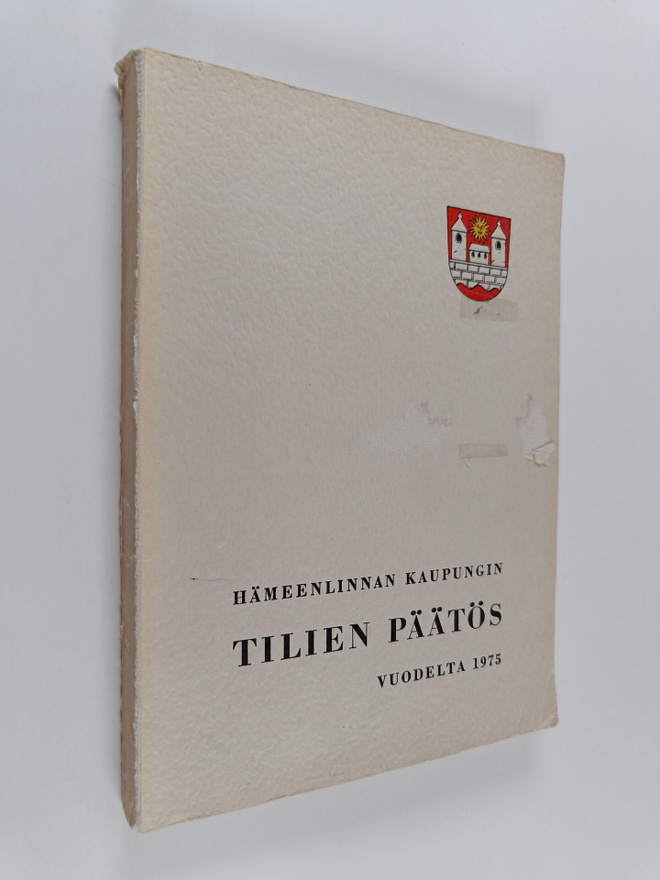 Hämeenlinnan kaupungin tilien päätös vuodelta 1975