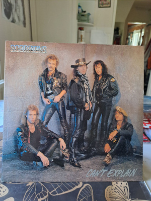 Scorpions can't explain 1989