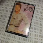 Tom Jones:16 Love Songs, kasetti (1983) - pikkukuva 1