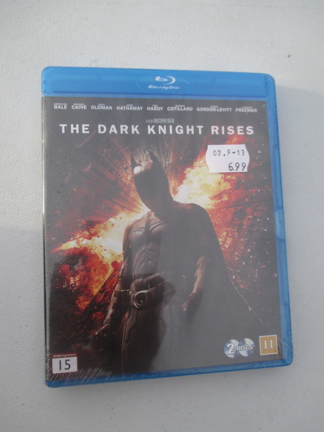 THE DARK KNIGHT RISES - AVAAMATON BLUE RAY !!