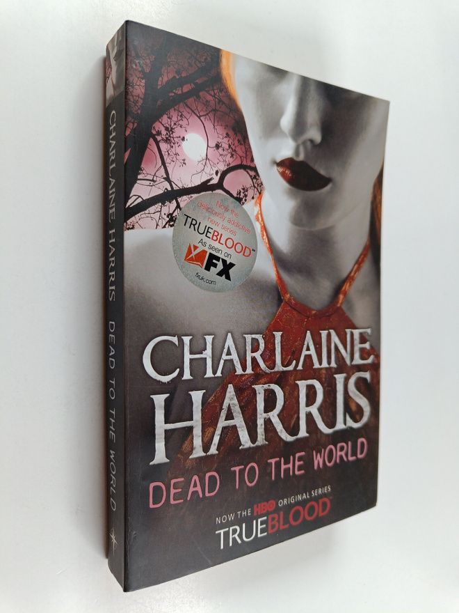 Charlaine Harris : Dead to the World