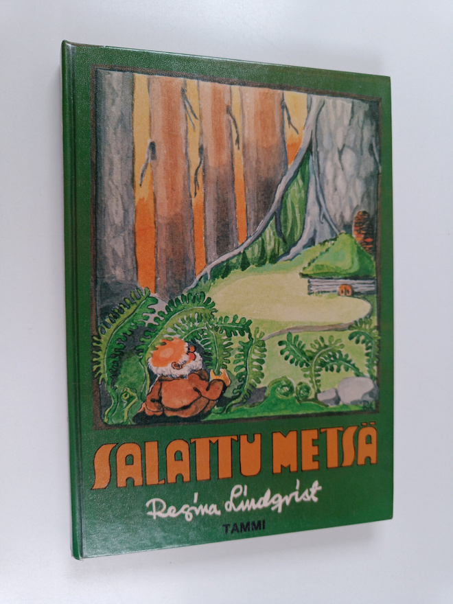 Regina Lindqvist : Salattu metsä