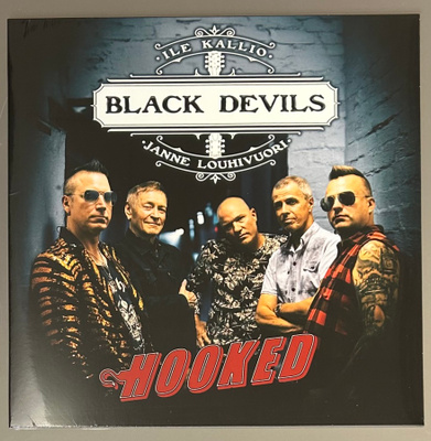 Black Devils: Hooked - LP, uusi