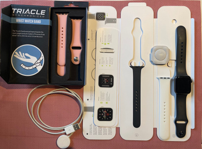 Apple Watch Series 6 40mm GPS – laturi + 2 ranneketta 