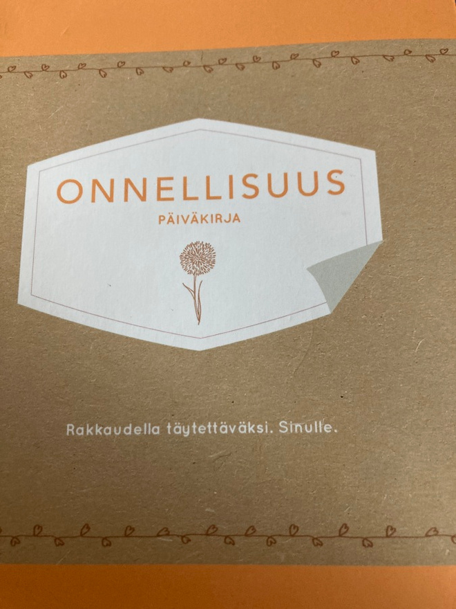 ONNELLISUUS PÄIVÄKIRJA