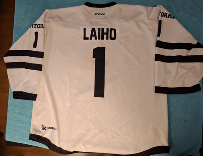 TPS Isabella Laiho gameworn pelipaita