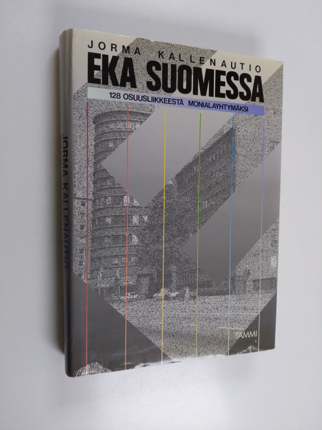 Jorma Kallenautio : Eka Suomessa : 128 osuusliikkeestä mo...