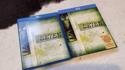 Se7en Bluray, suomikannet ja pahvit