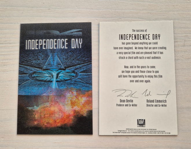 Independence Day – elokuvan hologrammikortit (2 kpl)