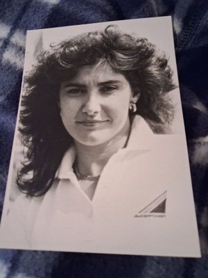 Michelle Mouton pieni mv-valokuva