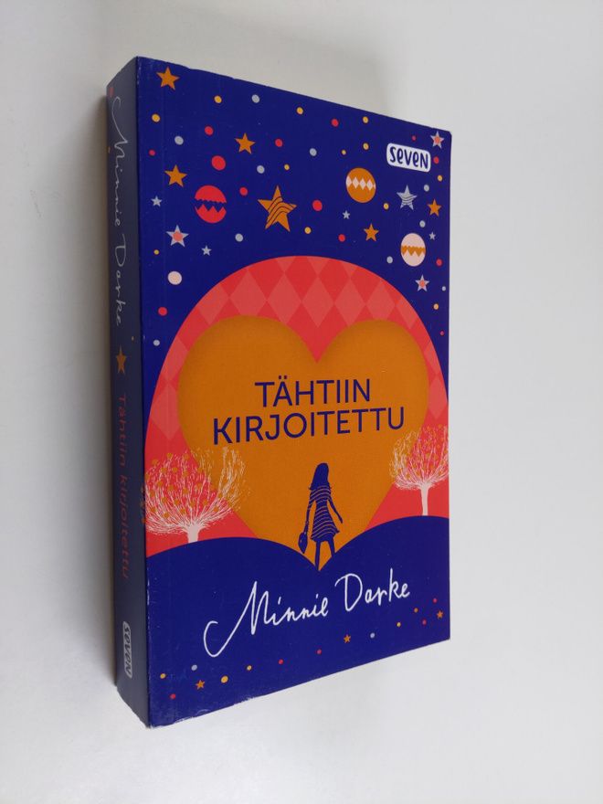Minnie Darke : Tähtiin kirjoitettu