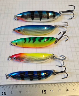 Rapalan Minnow Spoonit, 3 kolmihaara koukku versiot