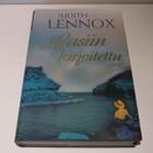 Judith Lennox : Lasiin kirjoitettu - pikkukuva 1